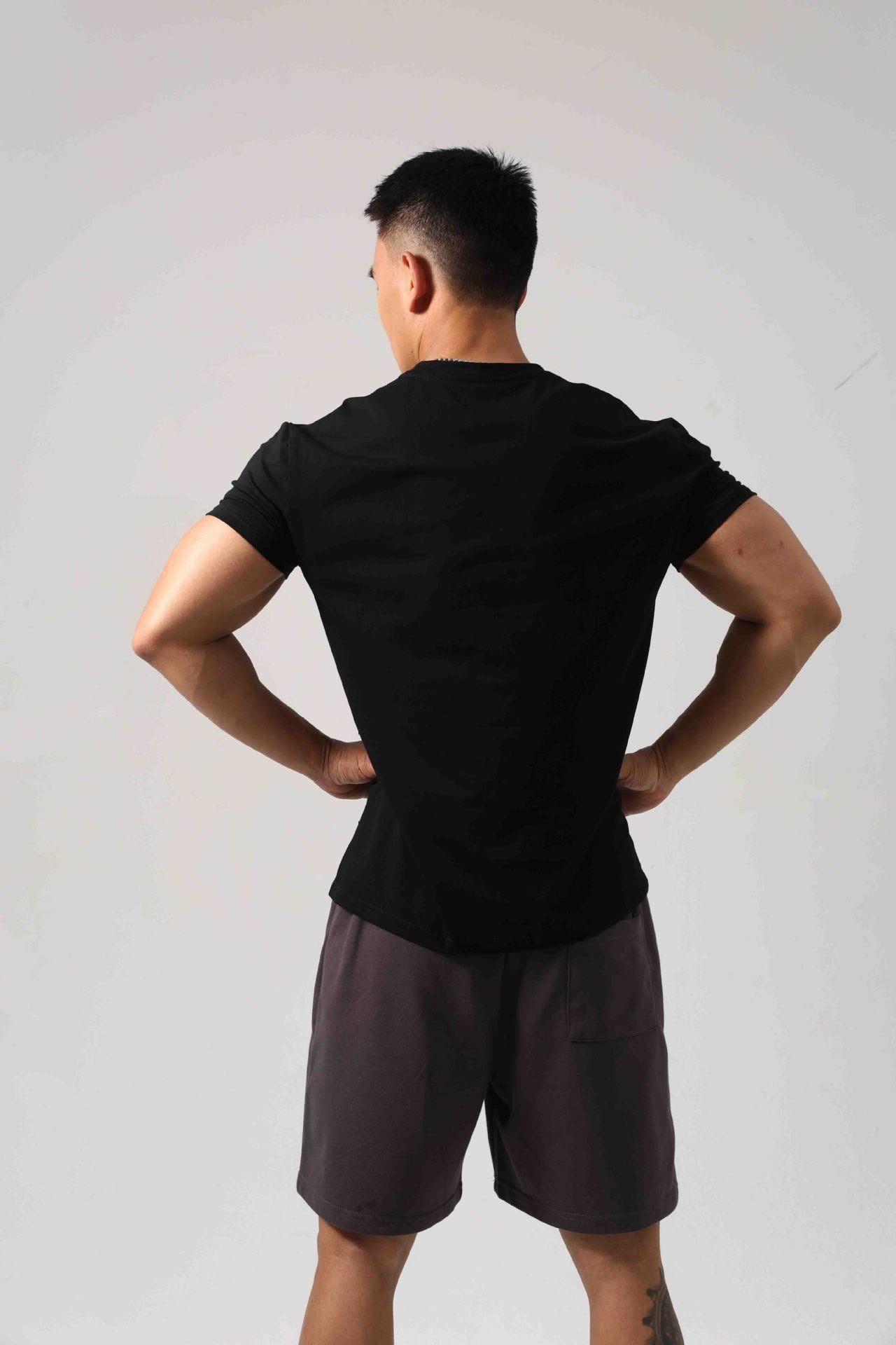 Men's Short Sleeve New Small Neckline Show Muscle Sports Fitness Short Sleeve Light Board G81 Black GlamzKart