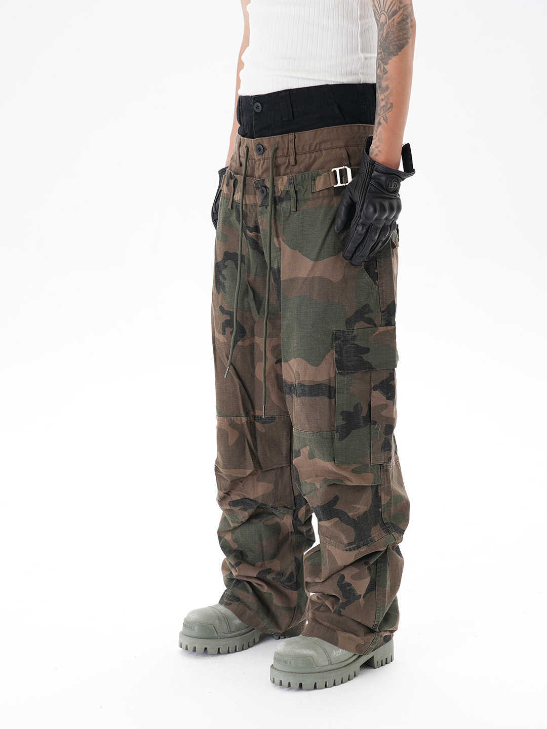 Stitching Three-layer Wide-leg Multi-pocket Camouflage Workwear Casual Pants GlamzKart