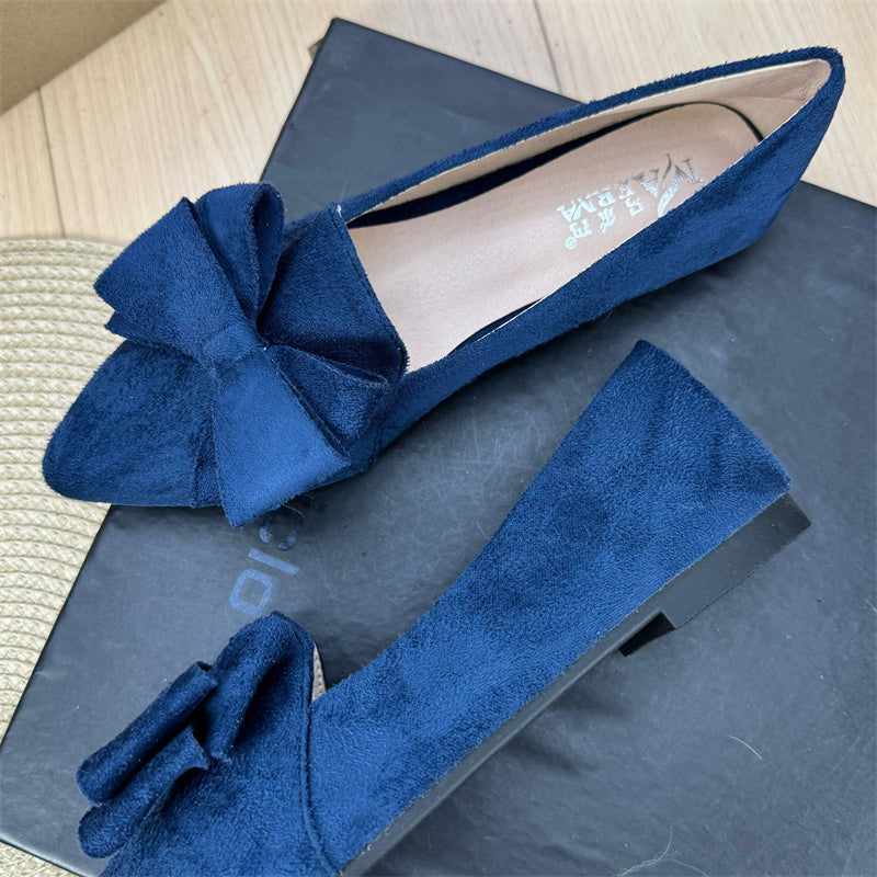 Women's Versatile Solid Color Bow Pointed Flat Shoes GlamzKart