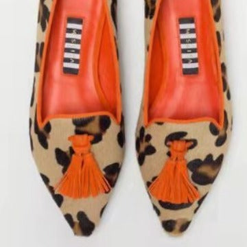 Women's Low-cut Pointed-toe Colorblock Tassel Flat Shoes GlamzKart