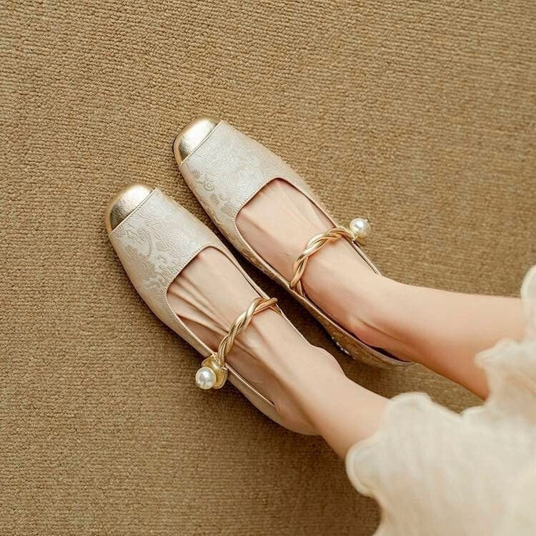 Spring And Summer New Retro Easy Matching French Low-cut Shoes GlamzKart