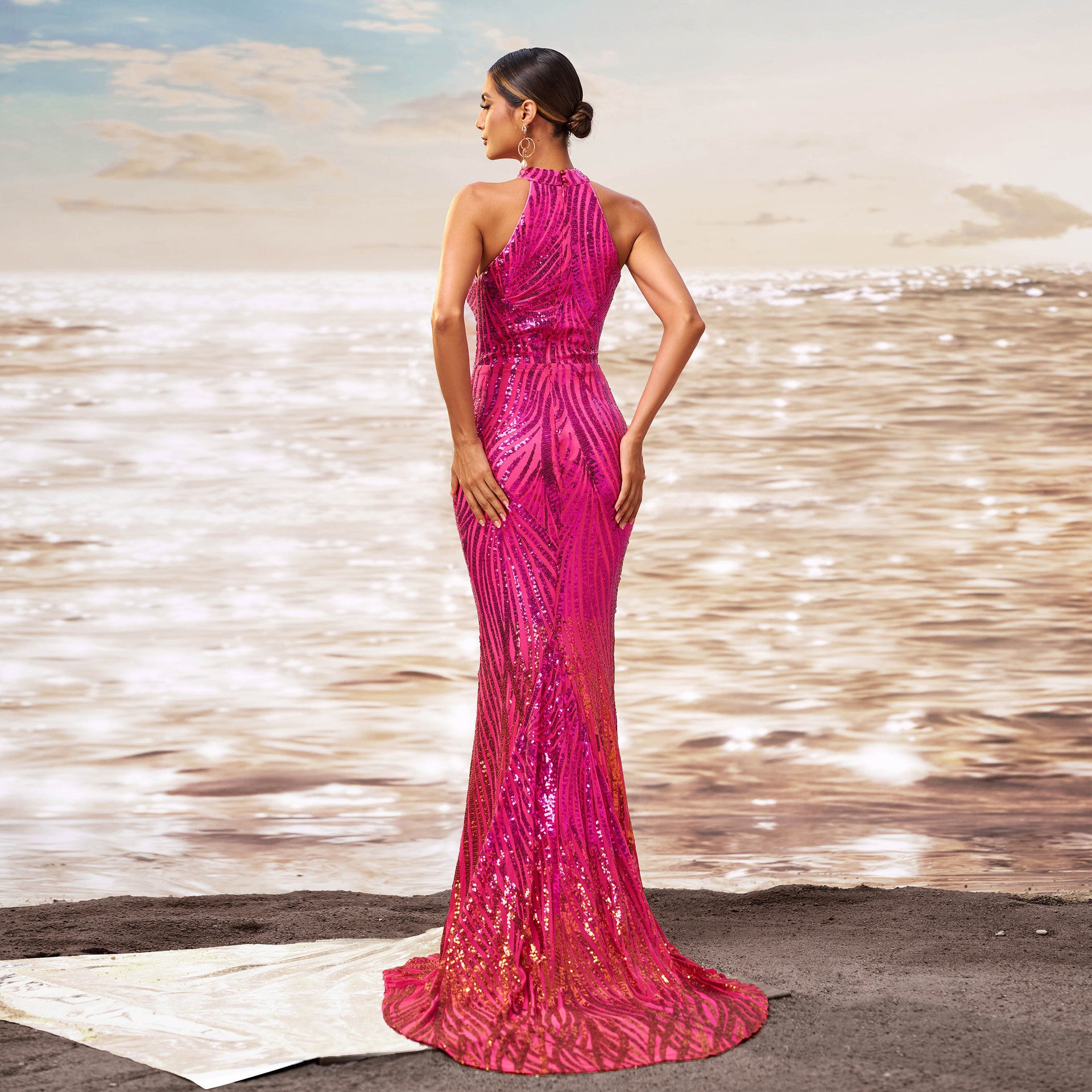Round Neck Off-the-shoulder Slim-fit Sheath Sequined Banquet Fishtail Evening Dress GlamzKart