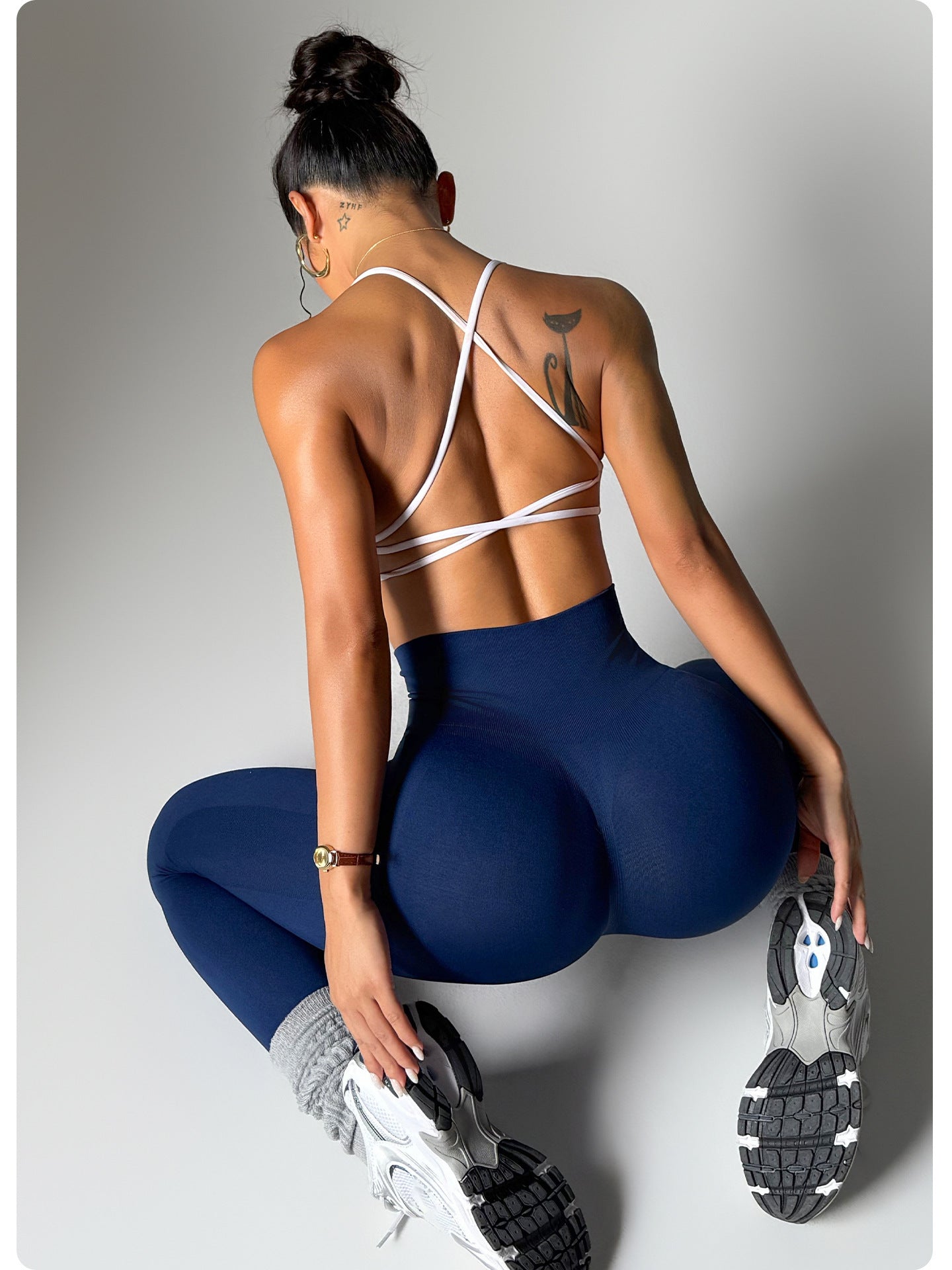 Women's Seamless High Waist Quick-drying Hollow Hip Raise Yoga Pants GlamzKart