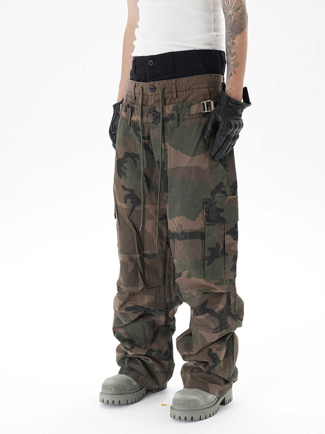 Stitching Three-layer Wide-leg Multi-pocket Camouflage Workwear Casual Pants GlamzKart