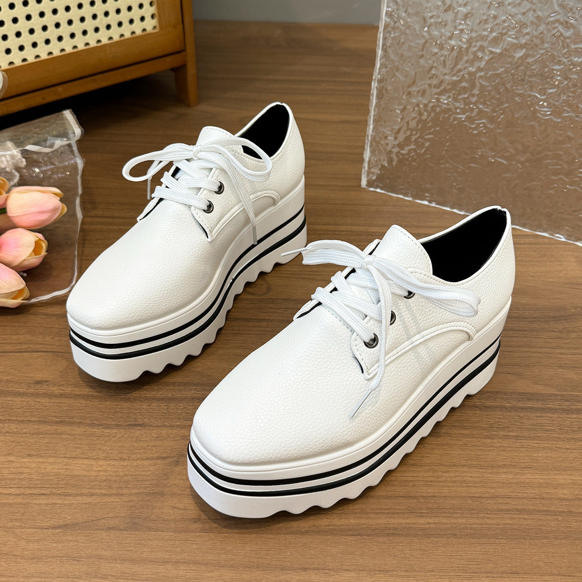 British Style Brogue Lace-up Square Toe Platform Pumps White GlamzKart