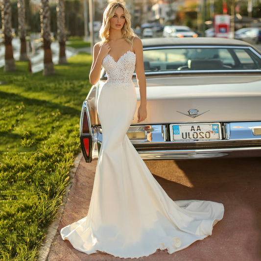 White Simple Trip Shoot Fishtail Bridal Tube Top Wedding Dress GlamzKart