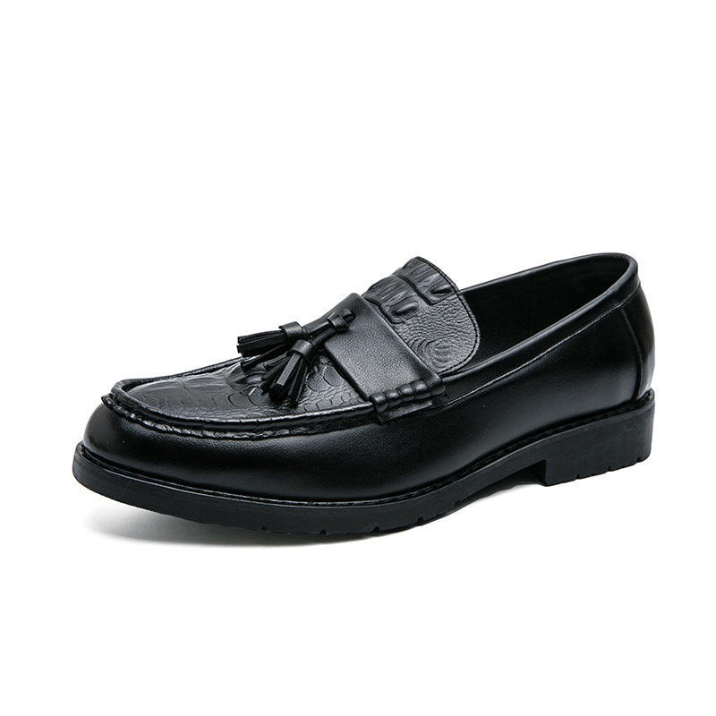 Personalized Tassel Pointed Toe New Fashion Leather Casual Shoes XRS 3087 Black GlamzKart