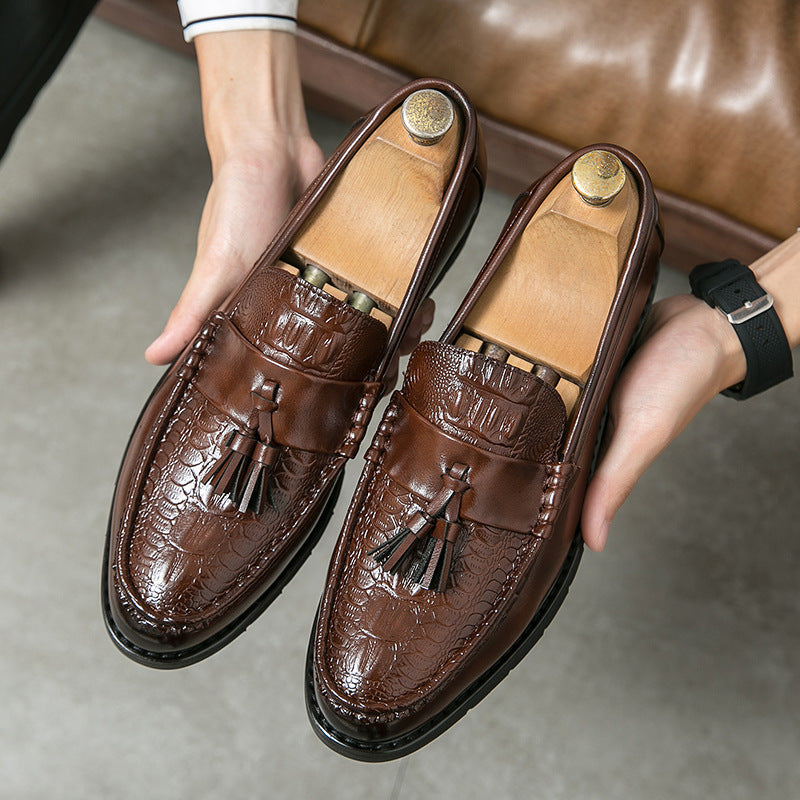 Personalized Tassel Pointed Toe New Fashion Leather Casual Shoes GlamzKart