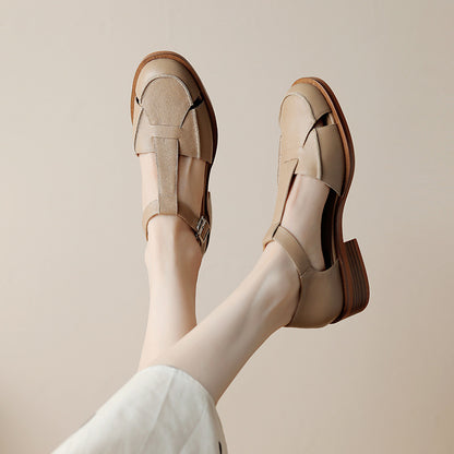 Retro Flat Bottom Women's Sandals Hollowed Toe Box Khaki GlamzKart