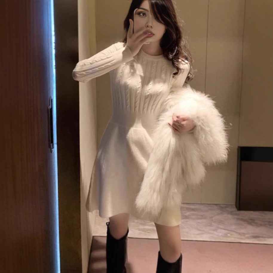 Waist-tight Temperament Slimming Sweater Dress Round Neck Base Twist