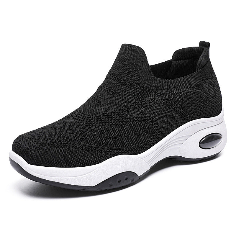 Soft Bottom Breathable Casual Versatile Sneaker Black GlamzKart