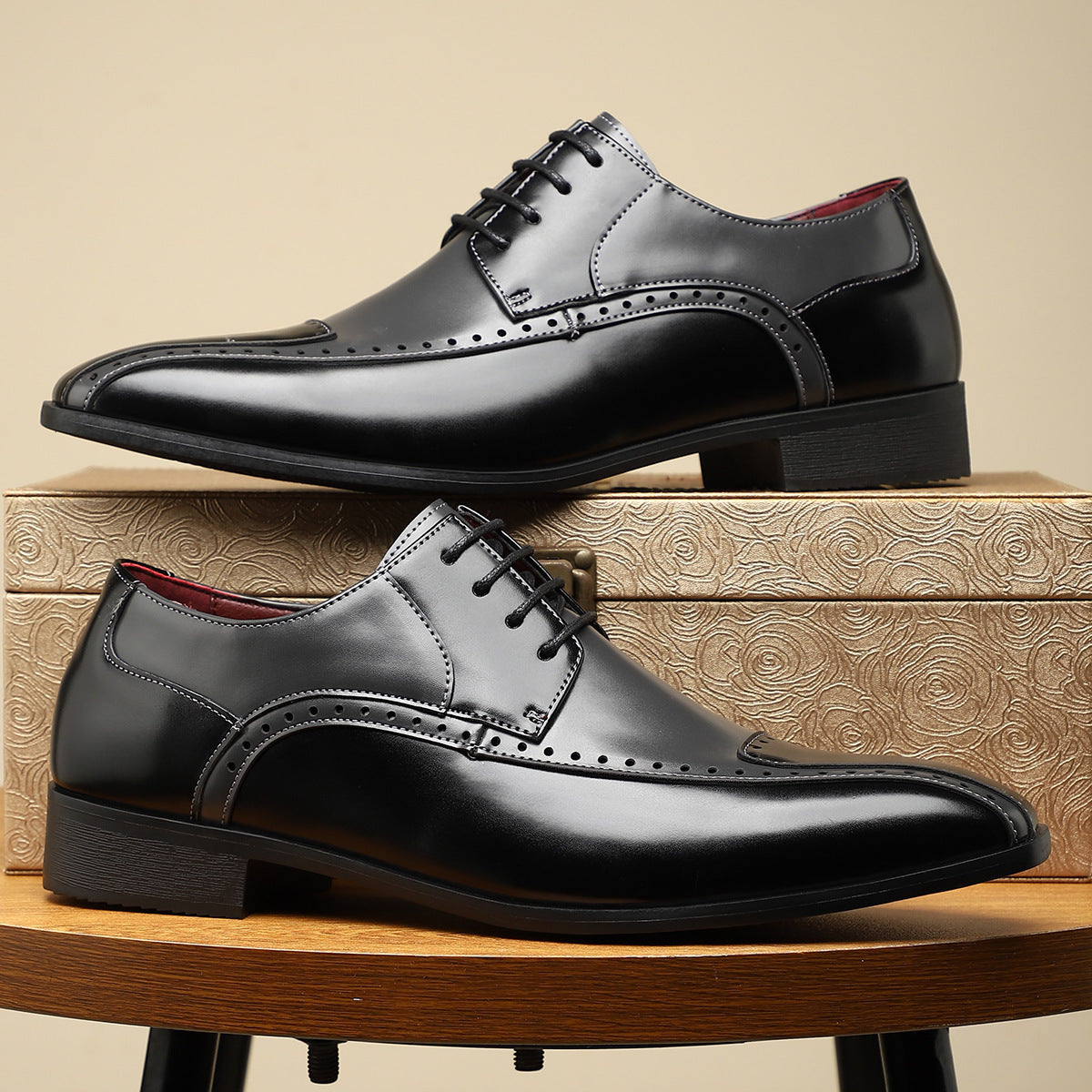 Men's Trendy Non-slip Breathable Leather Shoes Color Matching Business GlamzKart