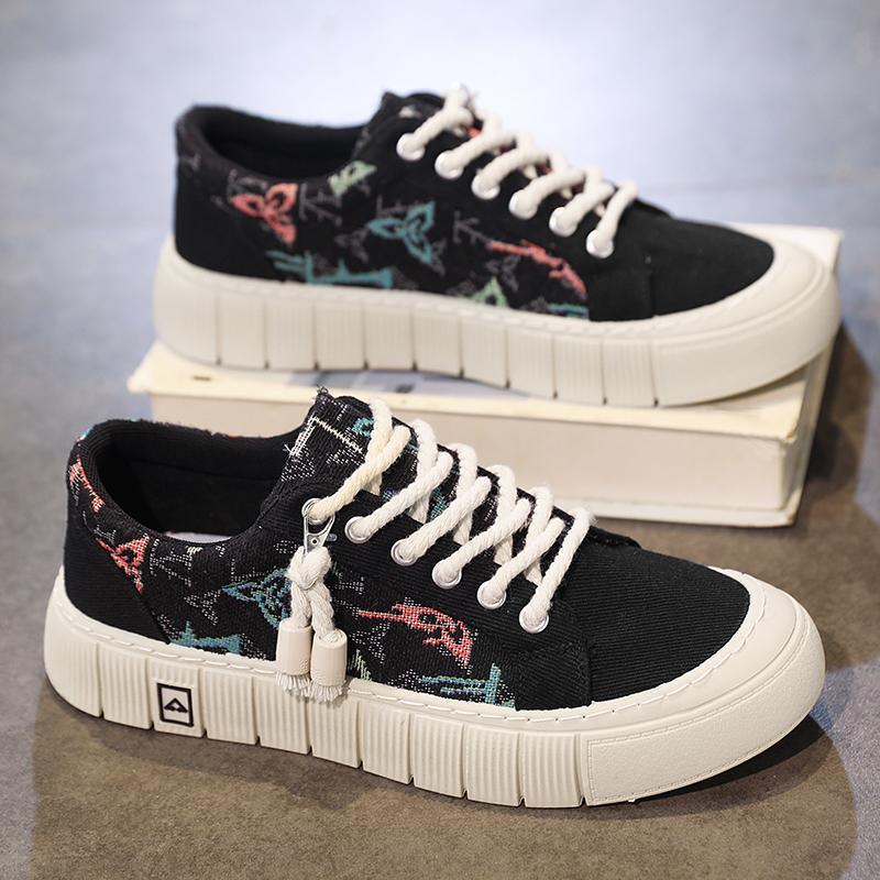 Trendy Wild Four Seasons Canvas Sneakers Black GlamzKart
